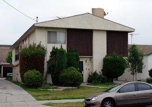 4579 W 116th St in Hawthorne, CA - Building Photo - Building Photo