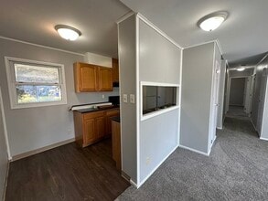 1746 Richmond Rd NE in Cedar Rapids, IA - Building Photo - Building Photo