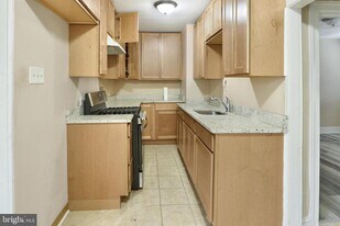 204 W 35th St in Wilmington, DE - Building Photo