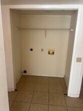 1209 Unitah Ave, Unit 1 in Lakeland, FL - Foto de edificio - Building Photo