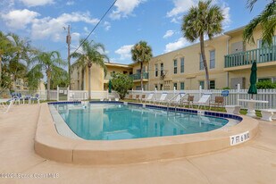 375 Polk Ave in Cape Canaveral, FL - Building Photo