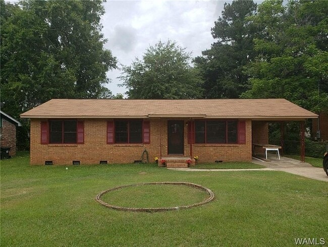 property at 2820 38th Ave