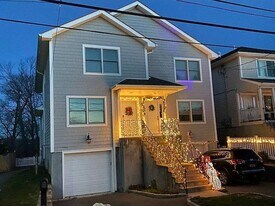 65 Gibson Pl in Yonkers, NY - Building Photo