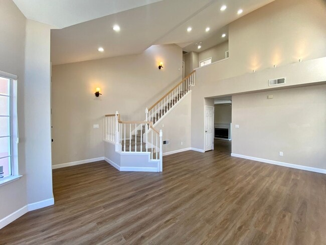 34323 Eucalyptus Terrace in Fremont, CA - Building Photo - Building Photo