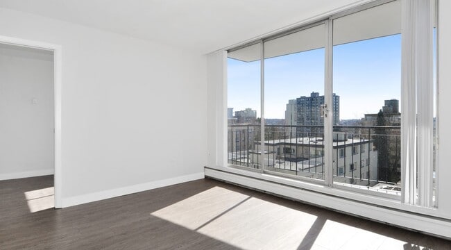 property at 1414 Davie St