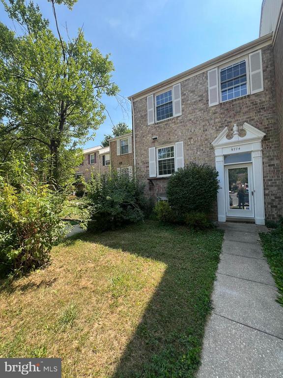 property at 9774 Early Spring Way