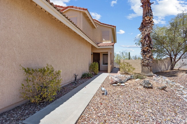 9413 N Albatross Dr in Tucson, AZ - Building Photo - Building Photo