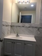 372 Walnut St, Unit B in Newark, NJ - Building Photo - Building Photo