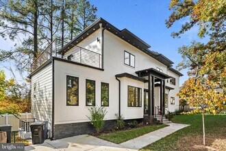 4246 15th St N in Arlington, VA - Building Photo - Building Photo