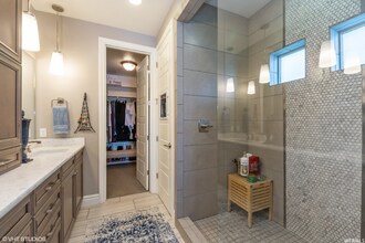 2263 N 725 W in Centerville, UT - Building Photo - Building Photo