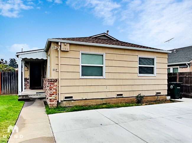 property at 1119 64th St