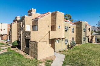 Pacific Harbors Sunrise in Las Vegas, NV - Building Photo - Building Photo