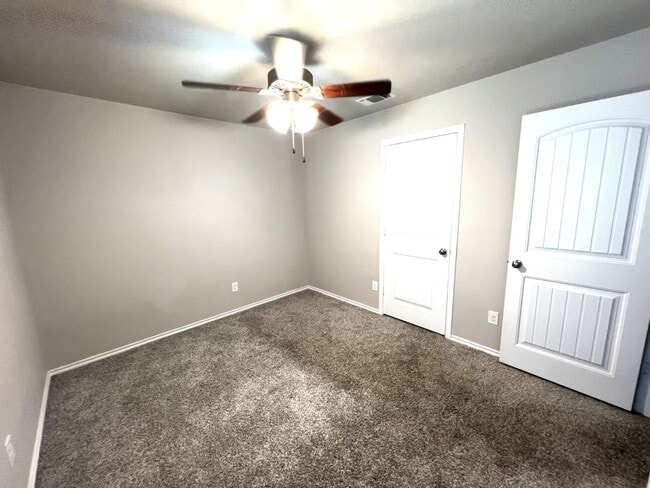 3805 Primrose Avenue in Lubbock, TX - Building Photo - Building Photo