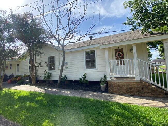 property at 1901-1902 Ethel St