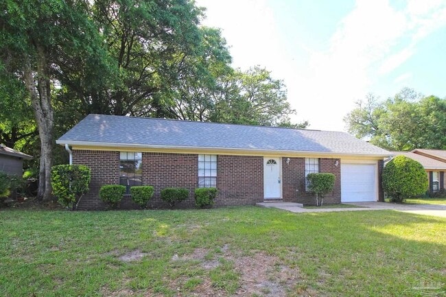 3231 Palmdale Ave in Pensacola, FL - Building Photo - Building Photo