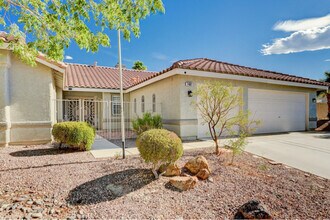 7401 Wittig Ave in Las Vegas, NV - Building Photo - Building Photo