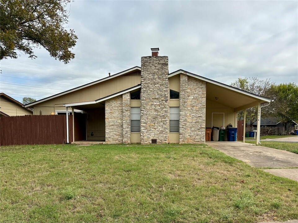 5901 Cherry Loop in Austin, TX - Foto de edificio