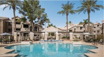 13440 N 44th St, Unit 3 in Phoenix, AZ - Building Photo