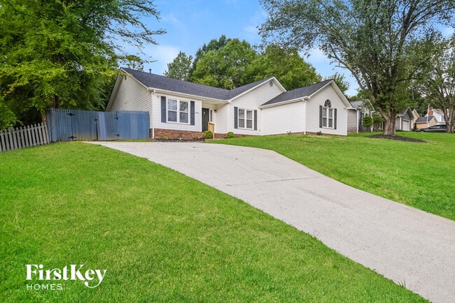 property at 10629 N Canyon Rd