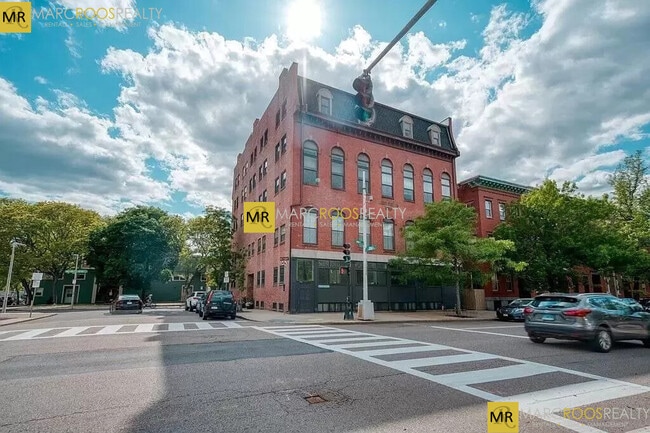 3 Essex St, Unit 30 in Boston, MA - Building Photo - Building Photo