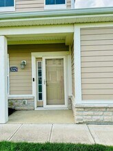 3225 Rossmore Cir in Powell, OH - Building Photo - Building Photo