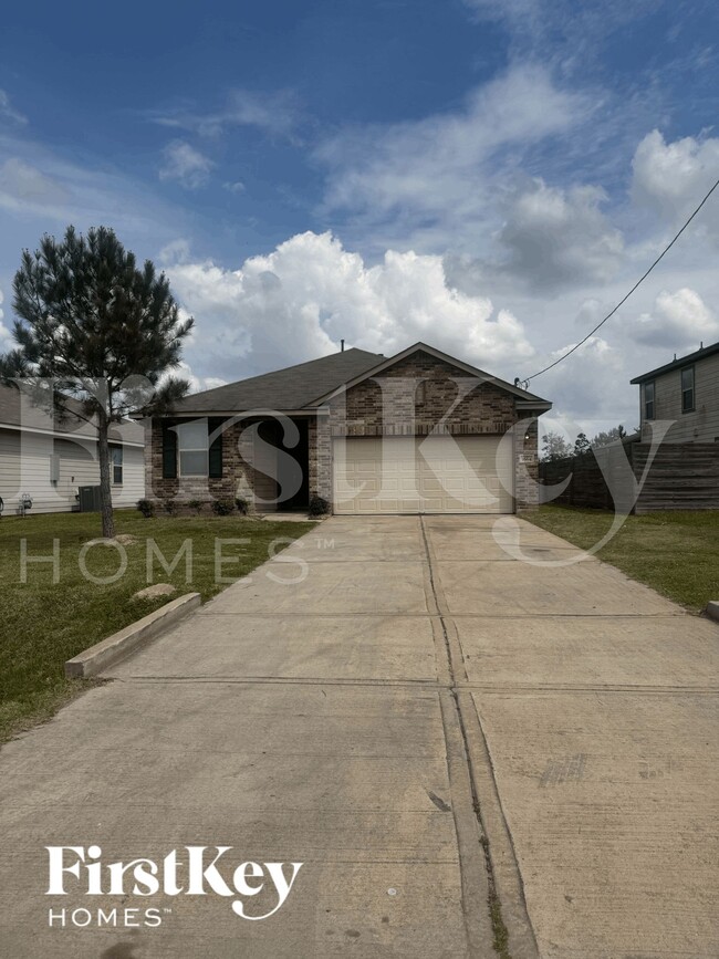 property at 1664 Rd 5102