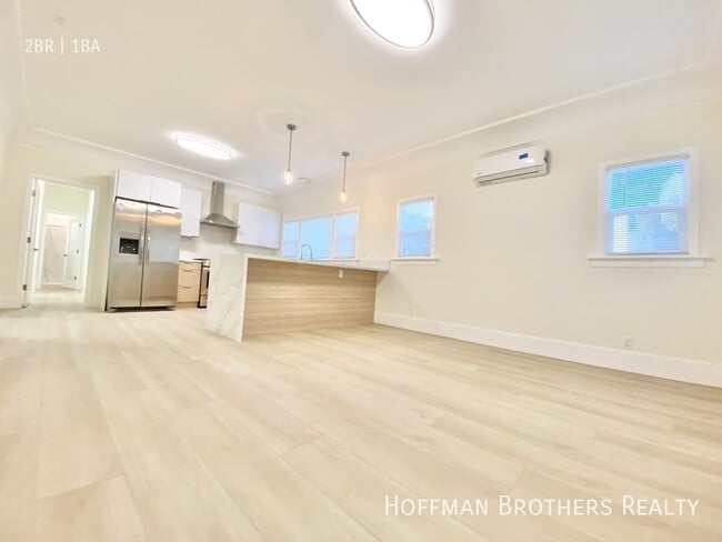 865 N Las Palmas Ave in Los Angeles, CA - Building Photo - Building Photo