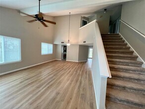7704 Palacios Dr in Austin, TX - Building Photo - Building Photo