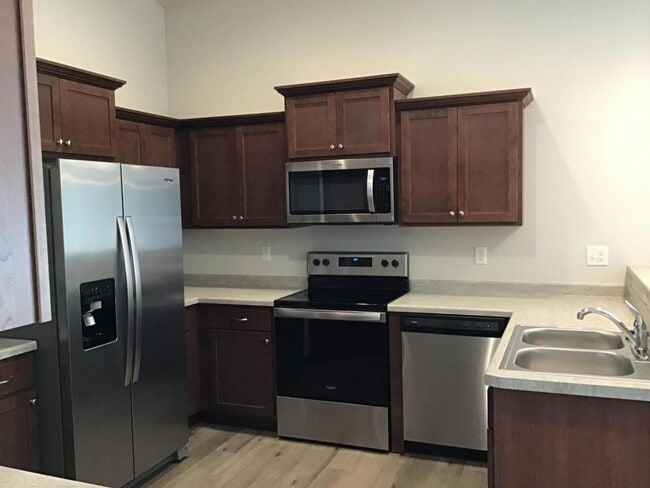 property at 535 Linden Dr