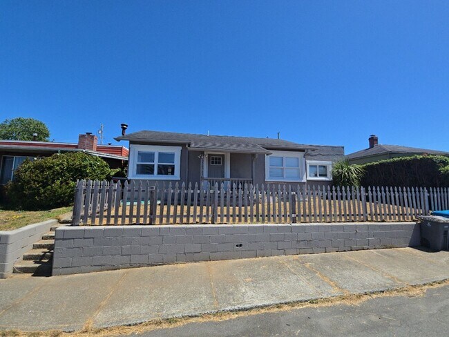 property at 3563 Oregon St