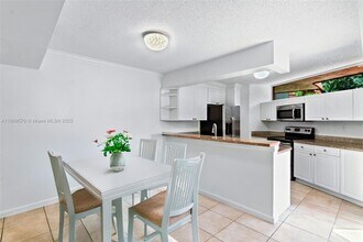 8099 Severn Dr in Boca Raton, FL - Building Photo - Building Photo