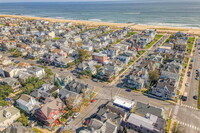 42 Abbott Ave in Ocean Grove, NJ - Building Photo - Building Photo