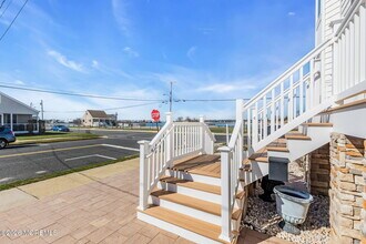 550 Whiting Ave in Manasquan, NJ - Building Photo - Building Photo