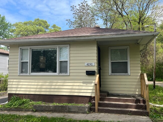 property at 4191 Pierce St