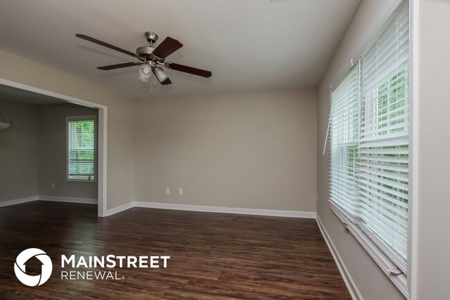 492 Rogers Lake Rd E in Kannapolis, NC - Building Photo - Building Photo