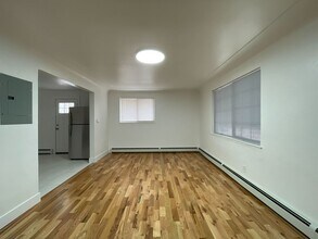 740 Vrain St in Denver, CO - Building Photo - Building Photo