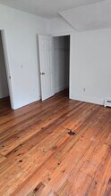 1595 Chapel St, Unit 3 in New Haven, CT - Foto de edificio - Building Photo