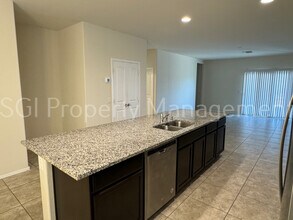 1645 N Westfall Trail in Casa Grande, AZ - Building Photo - Building Photo