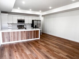 2033 Brother Arthur Trl in Inman, SC - Building Photo