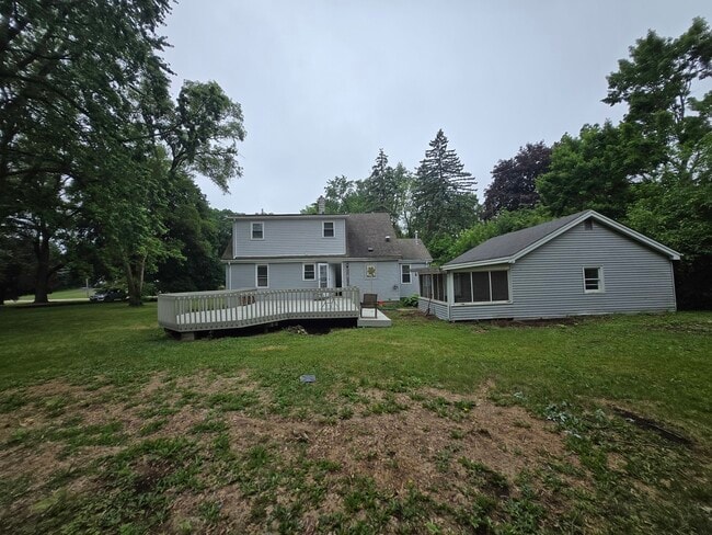 7060 Osage Rd in Long Grove, IL - Building Photo - Building Photo