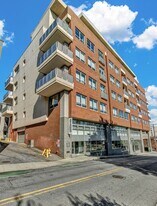 12 S Lexington Ave in Asheville, NC - Building Photo