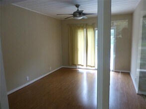 513 Carolyne St in Temple Terrace, FL - Building Photo - Building Photo