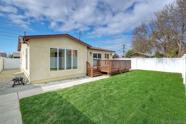 property at 1072 Jefferson Ave