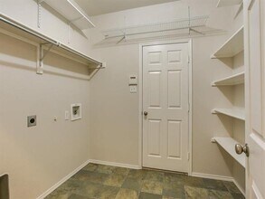 10729 Lipan Trail in Fort Worth, TX - Building Photo - Building Photo