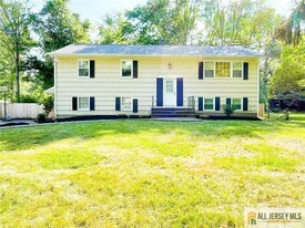 94 Princeton Hightstown Rd in West Windsor Township, NJ - Building Photo