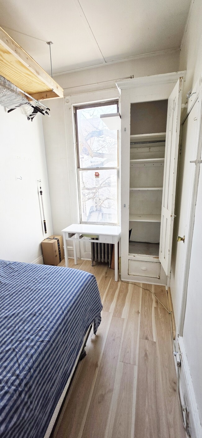 property at 70 Weirfield St