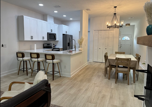 809 First St in Neptune Beach, FL - Building Photo - Building Photo