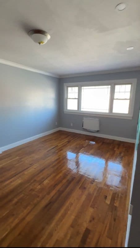 property at 3213 Wickham Ave