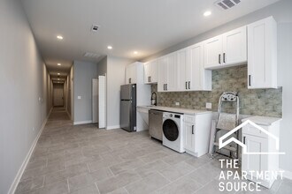 5416 W Belmont Ave in Chicago, IL - Building Photo - Building Photo
