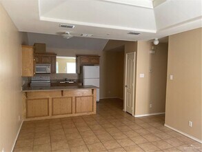 12 Toledo Ave in Edinburg, TX - Building Photo - Building Photo